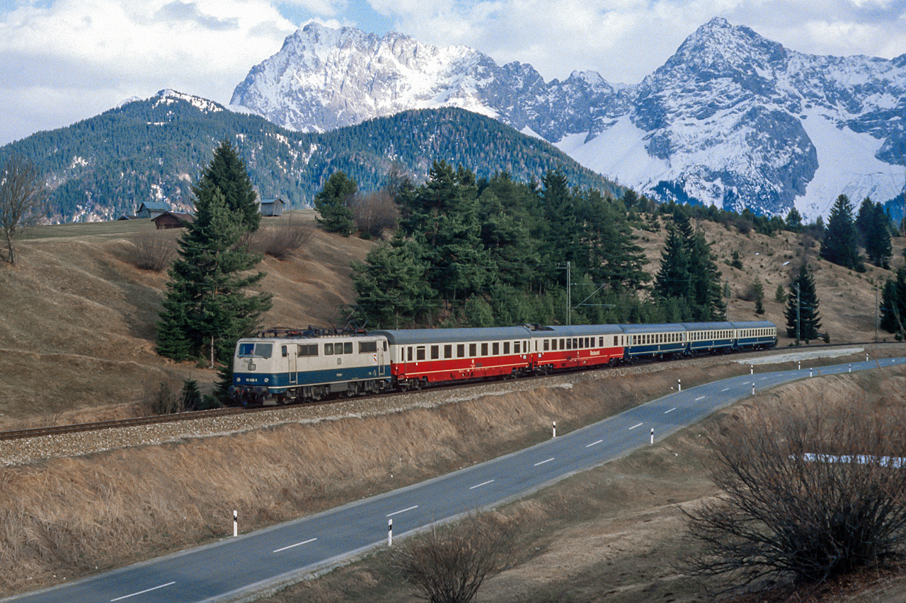 https://www.klawitter.info/bahn/allgemein/19850402_35-45_111012_zw_Klais_und_Mittenwald_k.jpg