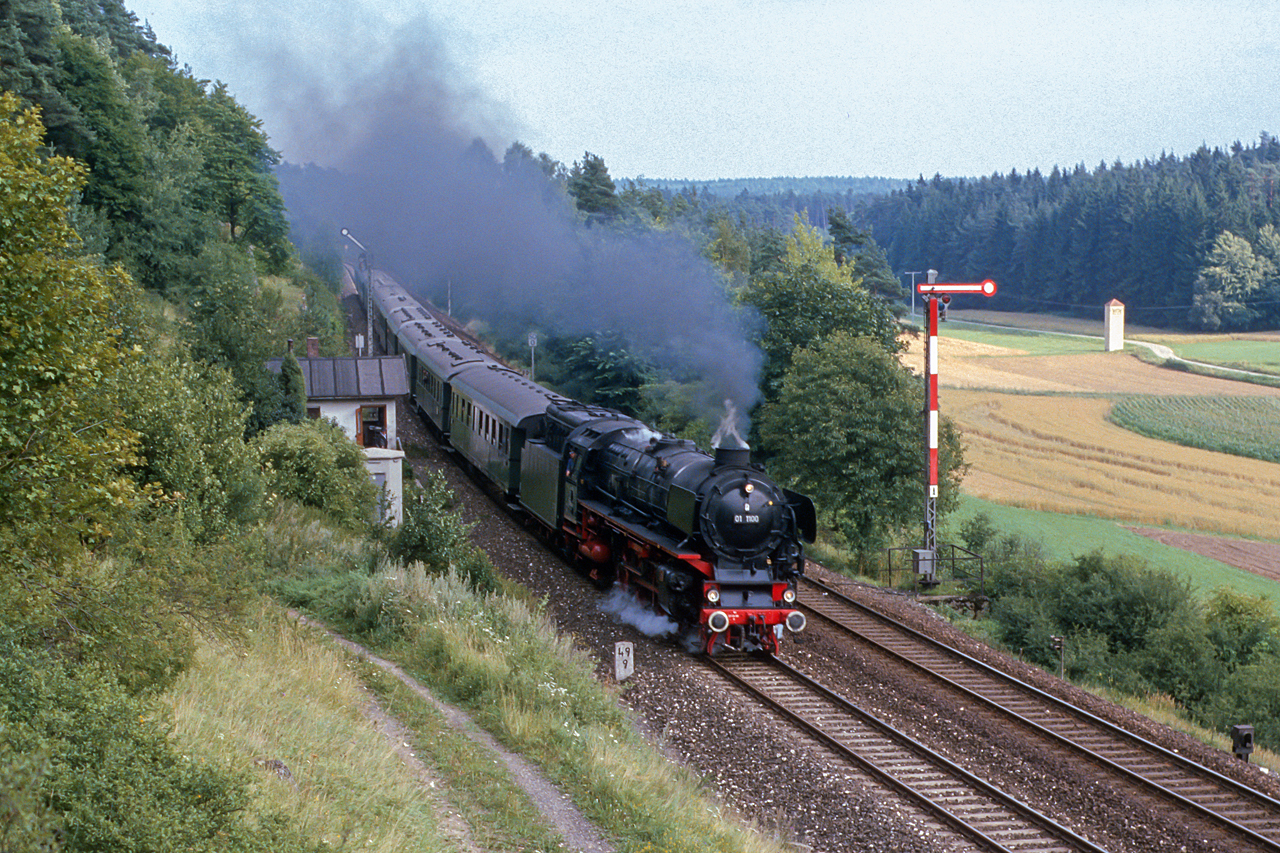 https://www.klawitter.info/bahn/allgemein/19850807_36-37_011100_BlockMainshof_D18606_Amberg-NuernbergHbf_ak.jpg