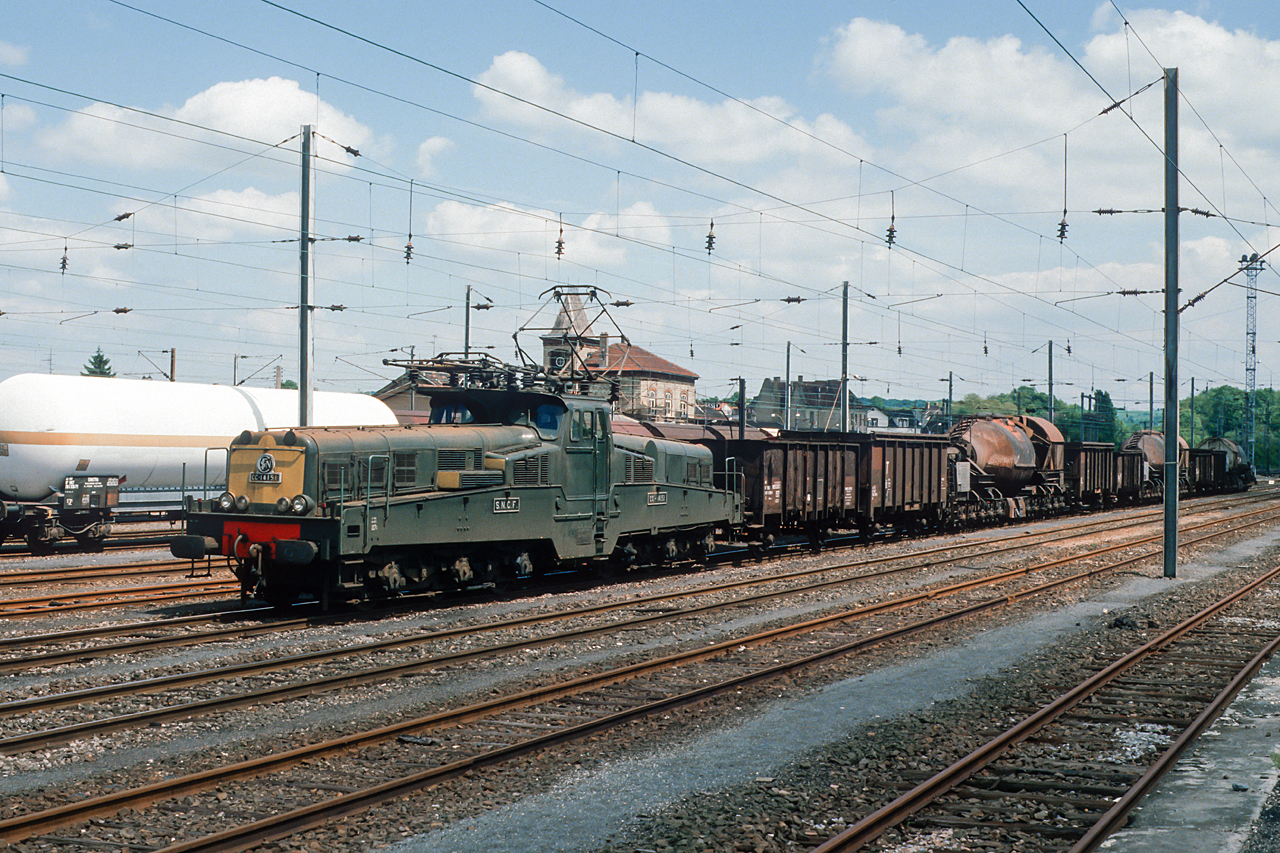 https://www.klawitter.info/bahn/allgemein/19860609_38-39_SNCF14151_Bouzonville_k.jpg