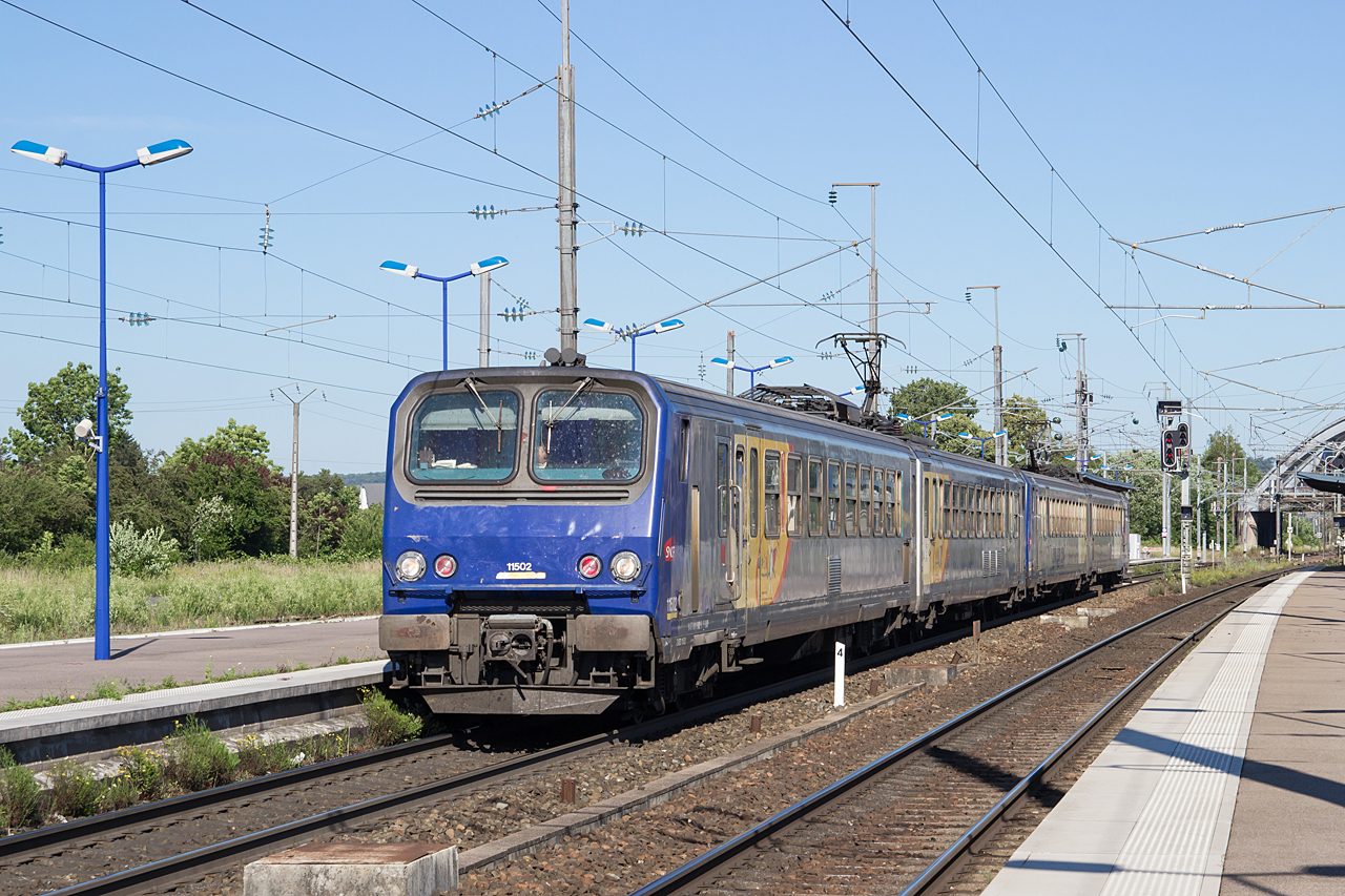 https://www.klawitter.info/bahn/allgemein/20200625-090058_SNCF11502-111509_Reding_TER835015_Nancy-Strasbourg_ak.jpg